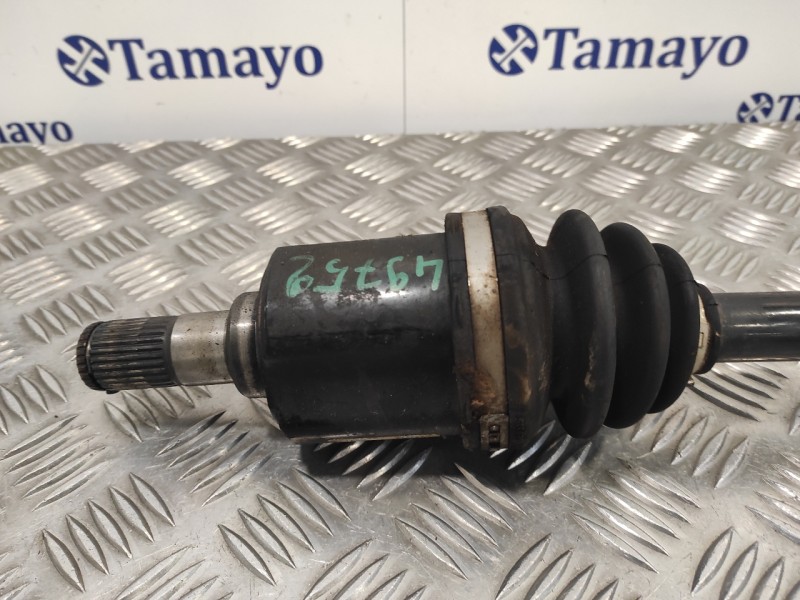 Recambio de transmision delantera izquierda para ssangyong tivoli premium 4x2 referencia OEM IAM 4130035000  J6J27A