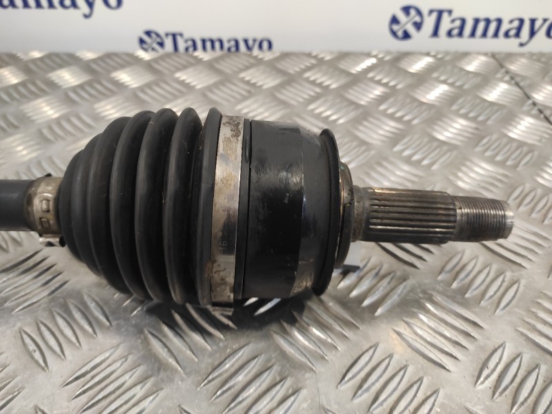 Recambio de transmision delantera izquierda para ssangyong tivoli premium 4x2 referencia OEM IAM 4130035000  J6J27A