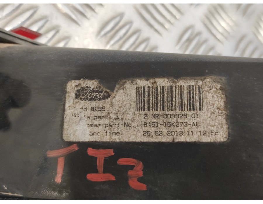 Recambio de faro antiniebla trasero izquierdo para ford c-max 1.0 ecoboost cat referencia OEM IAM 8A6115K273AC  