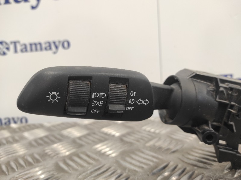 Recambio de mando multifuncion para ssangyong tivoli premium 4x2 referencia OEM IAM 8591035170  6353MM1000