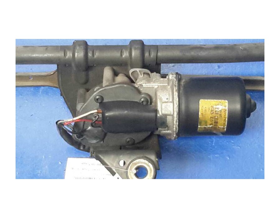 Recambio de motor limpia delantero para renault master ii phase 2 caja cerrada 2.5 diesel referencia OEM IAM 53557202  