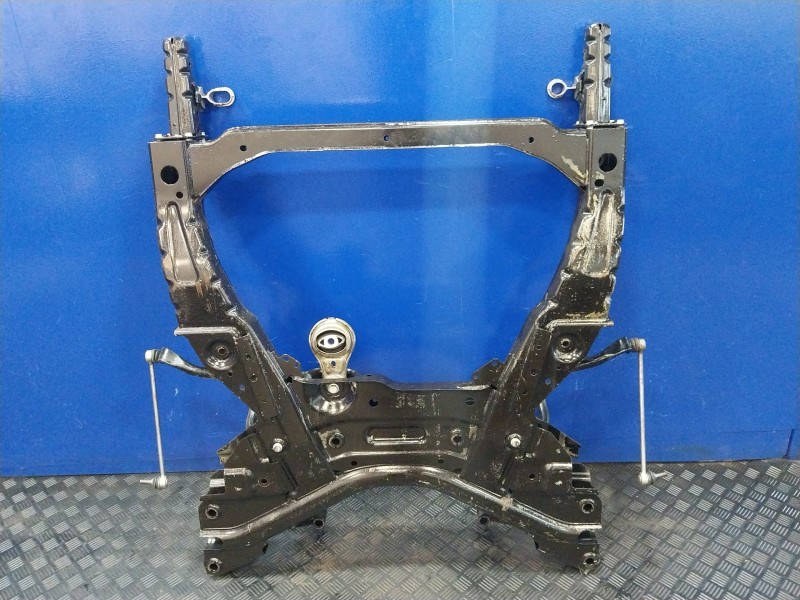 Recambio de puente delantero para mercedes-benz vito mixto (447) referencia OEM IAM A4476202101  