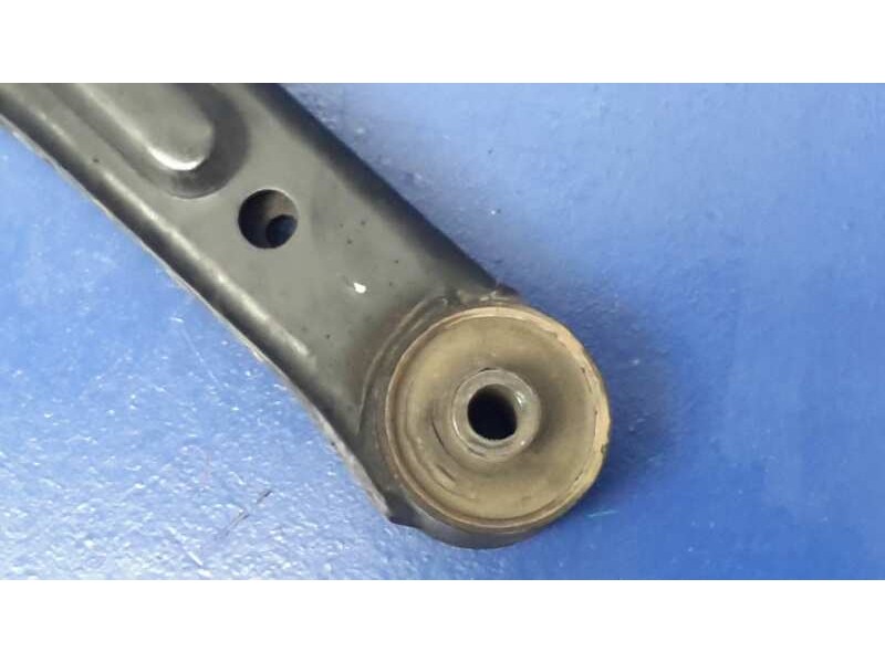 Recambio de brazo suspension inferior delantero izquierdo para ford transit caja cerrada ´06 referencia OEM IAM 053FB  