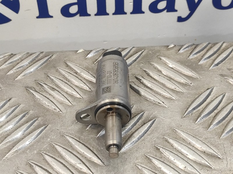 Recambio de valvula para audi s3 (8v1) 2.0 16v tfsi referencia OEM IAM 06E103697M  