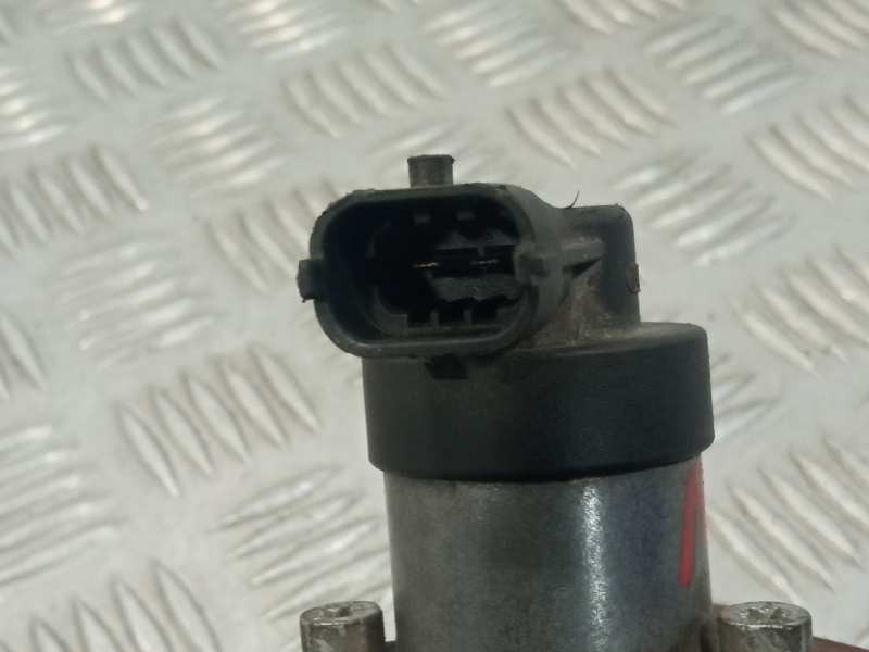 Recambio de bomba inyeccion para renault trafic caja cerrada (ab 4.01) referencia OEM IAM 8200950493  0445010205