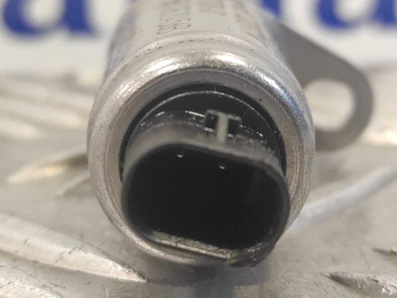 Recambio de valvula para audi s3 (8v1) 2.0 16v tfsi referencia OEM IAM 06E103697M  