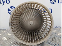 Recambio de motor calefaccion para ssangyong tivoli premium 4x2 referencia OEM IAM 4051076   2