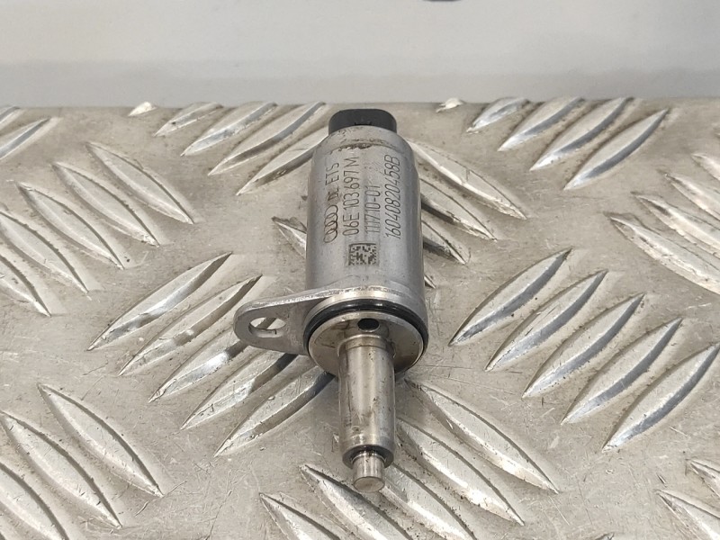 Recambio de valvula para audi s3 (8v1) 2.0 16v tfsi referencia OEM IAM 06E103697M  