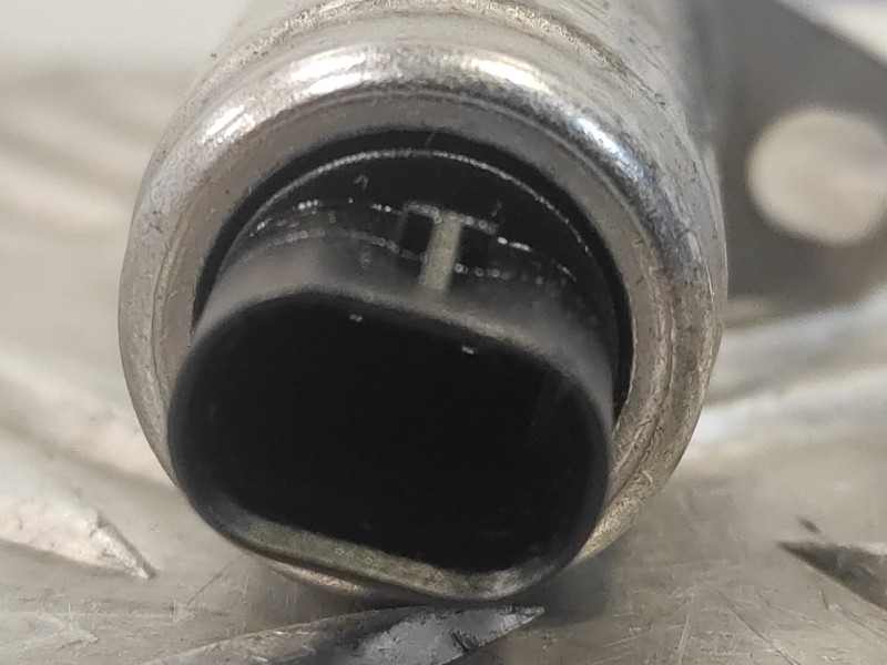 Recambio de valvula para audi s3 (8v1) 2.0 16v tfsi referencia OEM IAM 06E103697M  