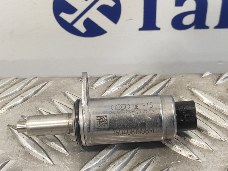 Recambio de valvula para audi s3 (8v1) 2.0 16v tfsi referencia OEM IAM 06E103697M  