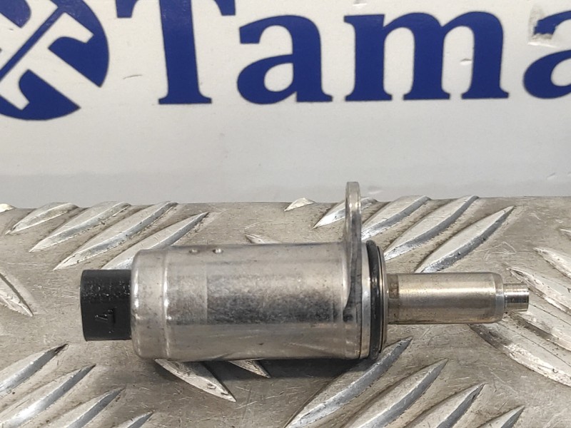 Recambio de valvula para audi s3 (8v1) 2.0 16v tfsi referencia OEM IAM 06E103697M  