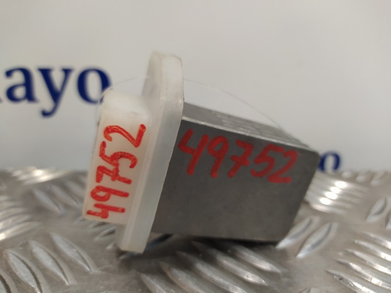Recambio de resistencia calefaccion para ssangyong tivoli premium 4x2 referencia OEM IAM   