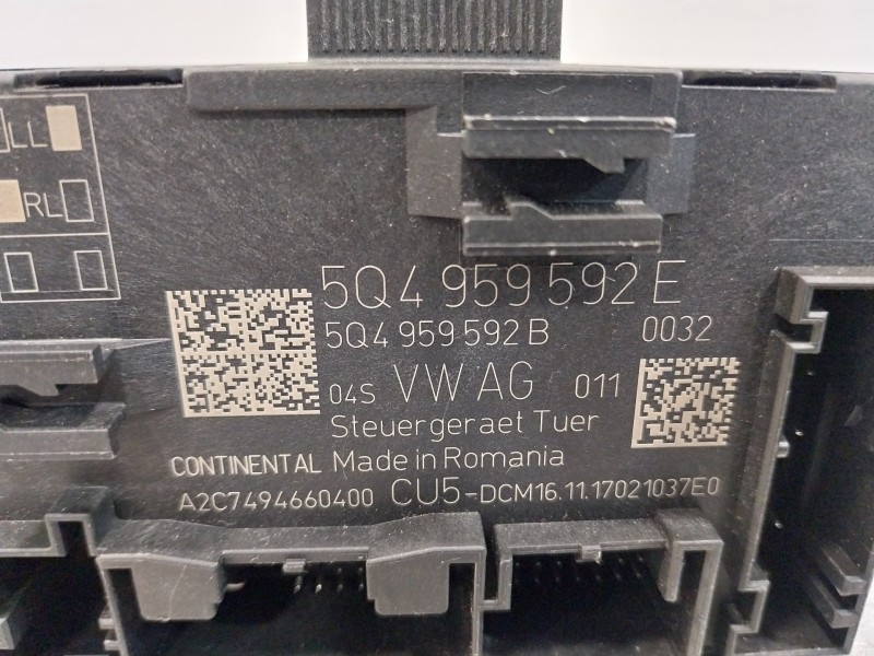 Recambio de modulo confort para seat ateca (kh7) 1.6 tdi referencia OEM IAM 5Q4959592E A2C7494660400 5Q4959592B