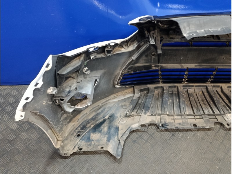 Recambio de paragolpes delantero para ford c-max 1.0 ecoboost cat referencia OEM IAM   