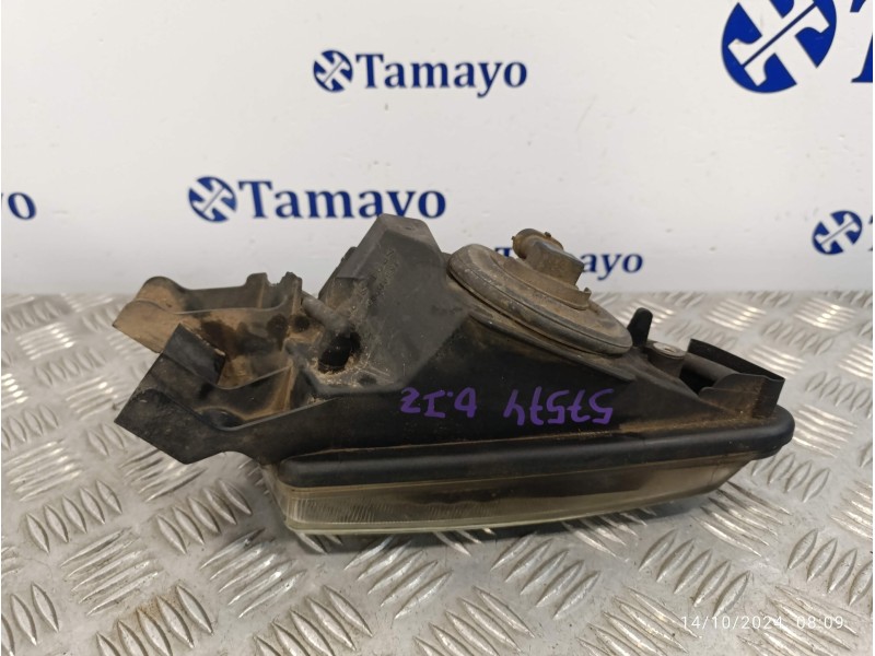Recambio de faro antiniebla izquierdo para fiat bravo (198) 1.9 jtd 16v cat referencia OEM IAM 51775550  