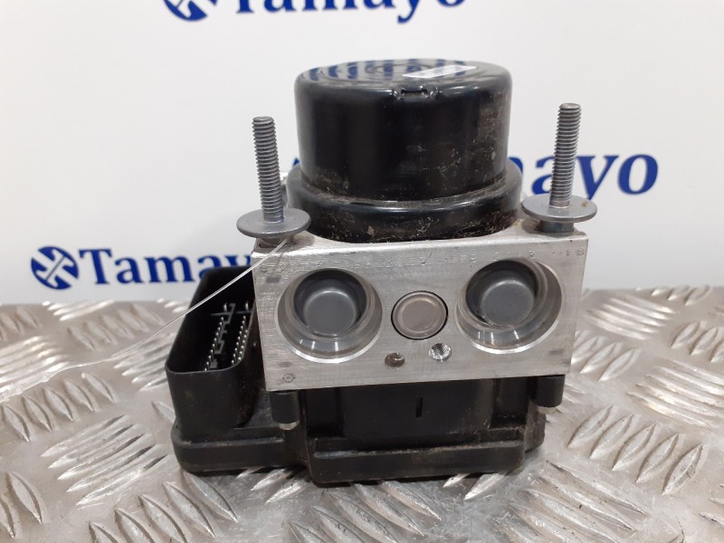 Recambio de abs para toyota yaris 1.3 16v cat referencia OEM IAM 445400D020 895410D100 06210226054