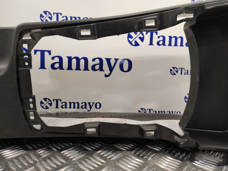 Recambio de consola central para hyundai i30 (gd) 1.4 cat referencia OEM IAM 84610A6000  