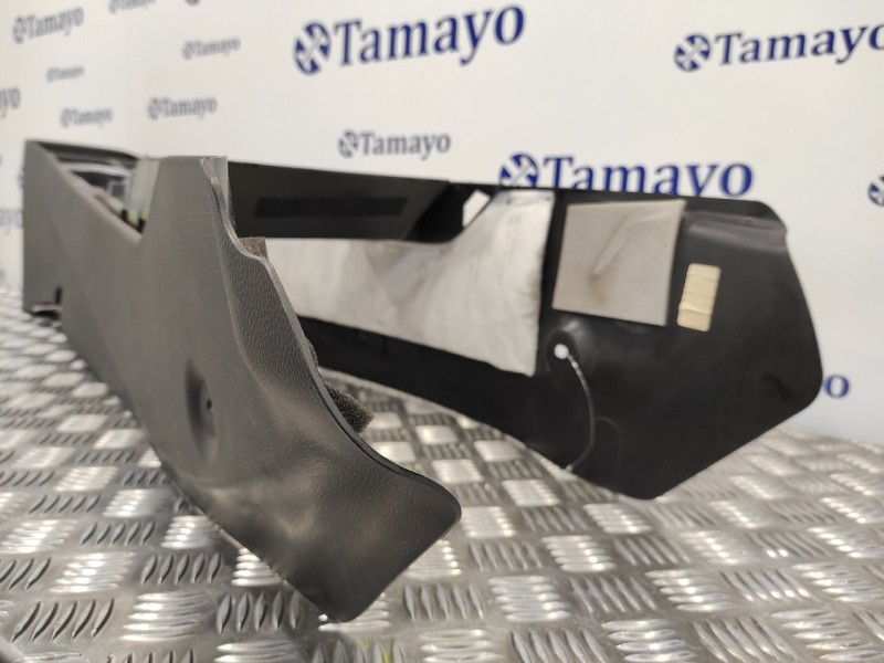 Recambio de consola central para hyundai i30 (gd) 1.4 cat referencia OEM IAM 84610A6000  