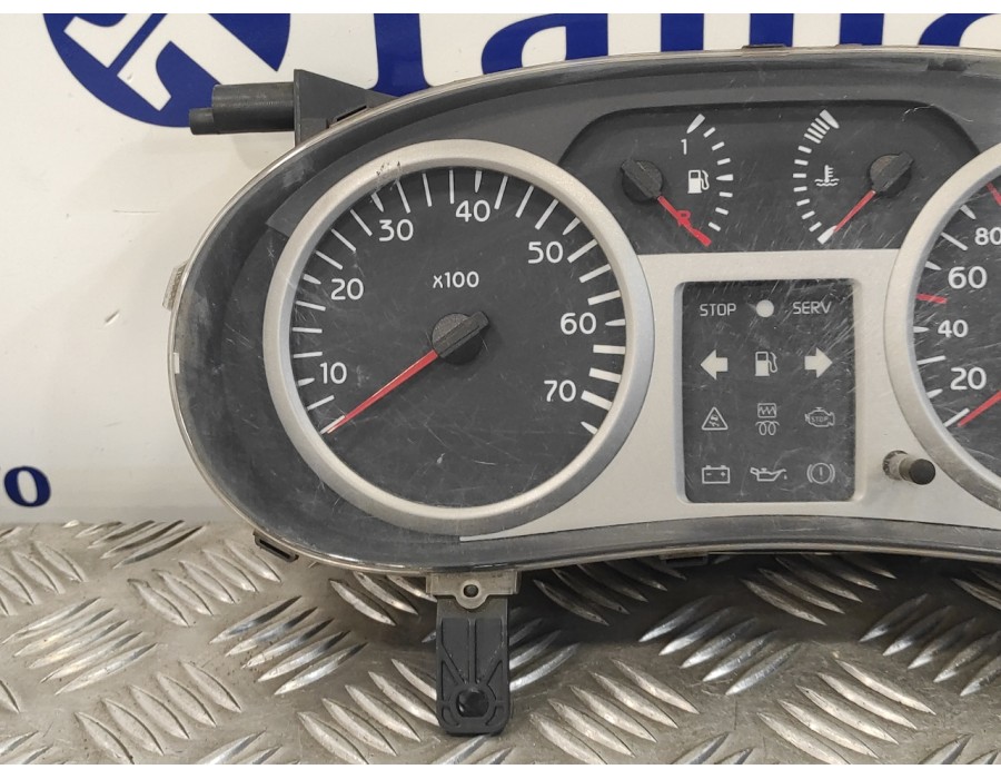 Recambio de cuadro instrumentos para renault clio ii fase ii (b/cb0) 1.2 referencia OEM IAM P8200059776  21659071
