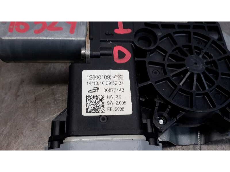 Recambio de elevalunas delantero izquierdo para renault clio iv 1.5 dci diesel fap referencia OEM IAM 128001102E  