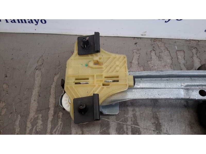 Recambio de elevalunas trasero izquierdo para renault clio iv 1.5 dci diesel fap referencia OEM IAM 128001472B  827010501R