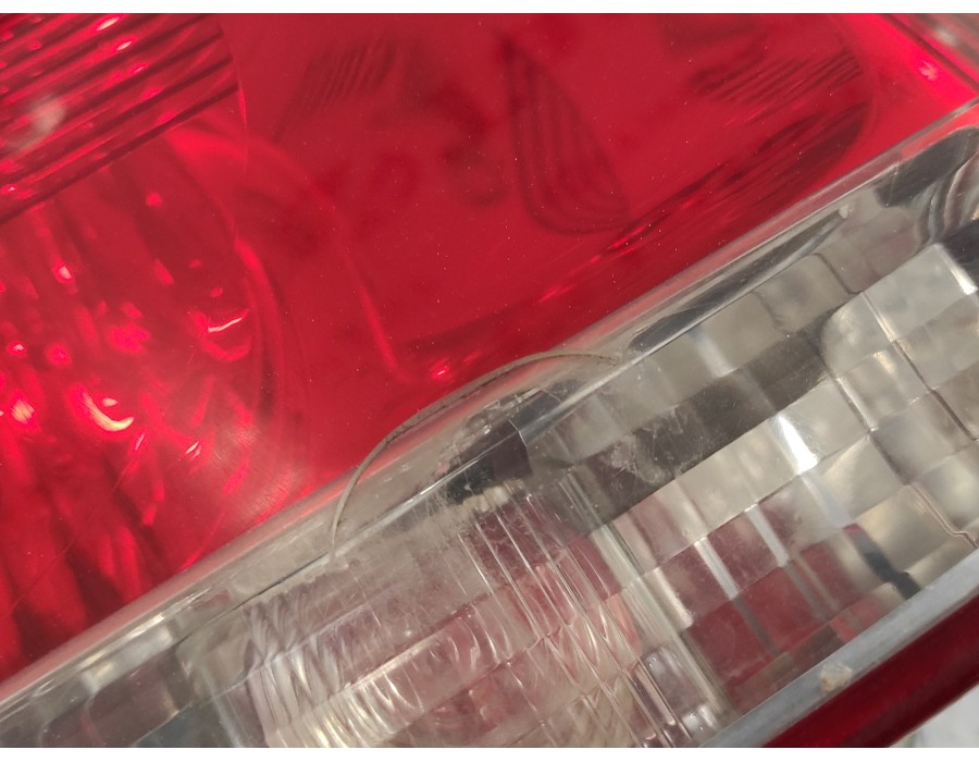 Recambio de piloto trasero izquierdo interior para volkswagen touareg (7la) 2.5 tdi referencia OEM IAM 7L6945093H  28269003