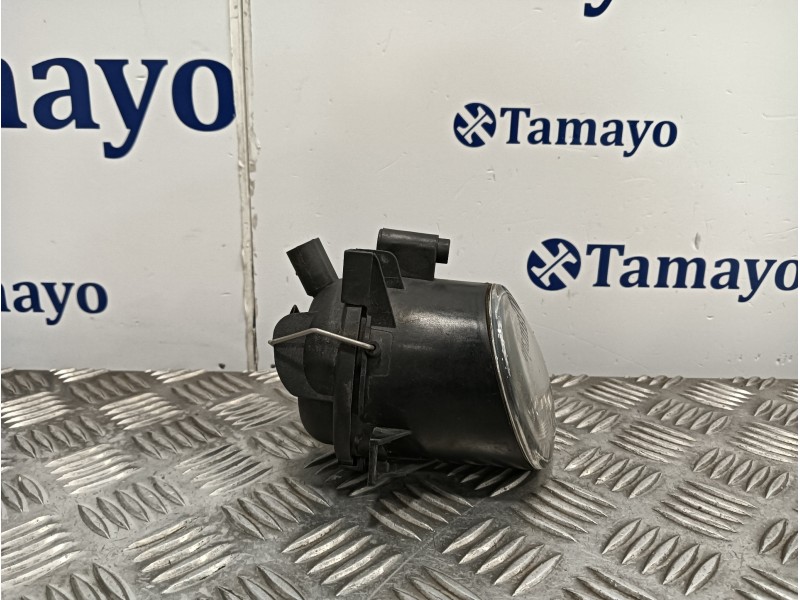 Recambio de faro antiniebla derecho para seat leon (1p1) 2.0 tdi referencia OEM IAM 5P0941700A  