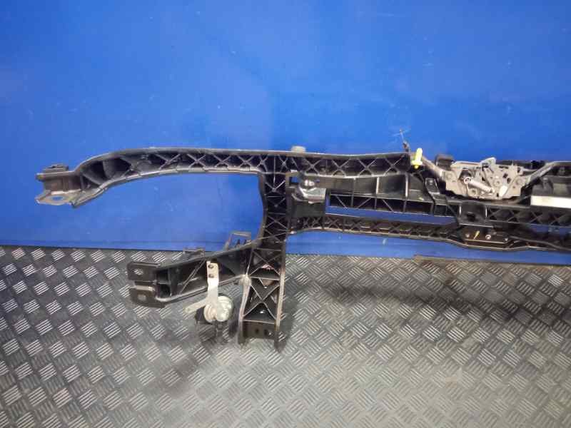 Recambio de panel frontal para ford transit kastenwagen (ttg) referencia OEM IAM BK318B041AG  BK3116C750AC