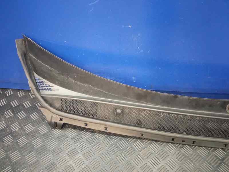Recambio de torpedo para peugeot 308 sw referencia OEM IAM 98008282XT  