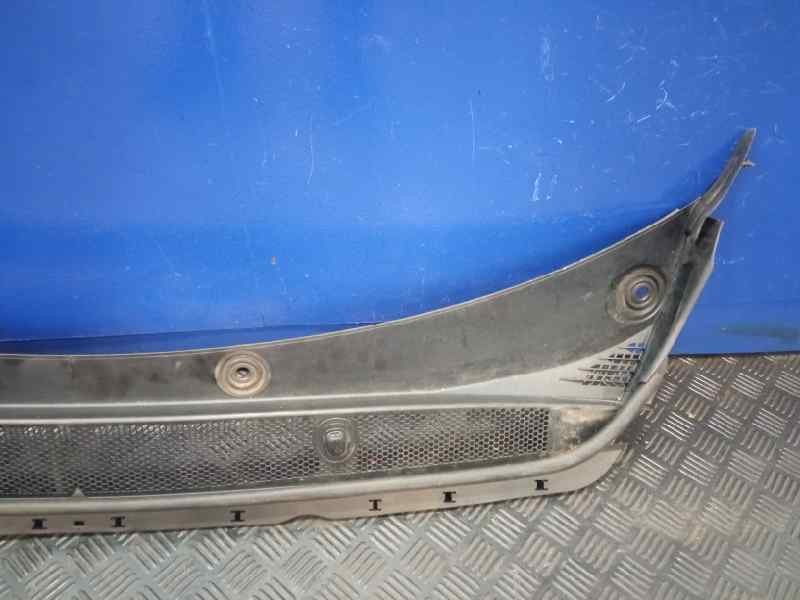 Recambio de torpedo para peugeot 308 sw referencia OEM IAM 98008282XT  