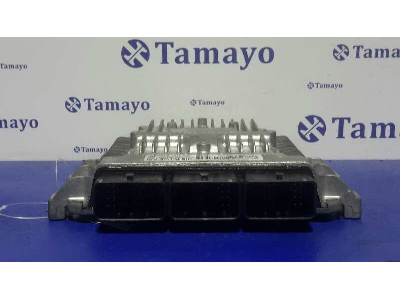 Recambio de centralita motor uce para peugeot 407 coupe 2.7 hdi fap cat (uhz / dt17ted4) referencia OEM IAM 5WS40379AT HW9648237