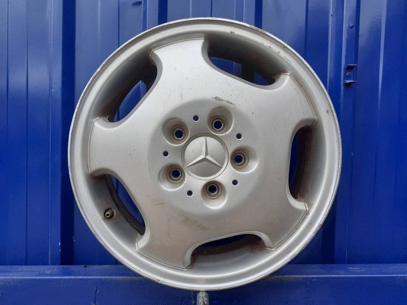 Recambio de llanta para mercedes-benz clase a (w168) 1.6 cat referencia OEM IAM A1684011002  