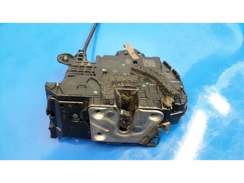 Recambio de cerradura puerta delantera derecha para renault clio iv 1.5 dci diesel fap referencia OEM IAM 805024563R  