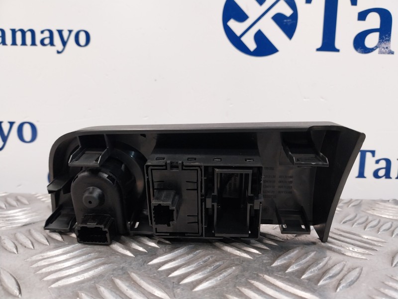 Recambio de mando retrovisor para dacia lodgy 1.6 cat referencia OEM IAM 251633075R 251636011R 251634591R