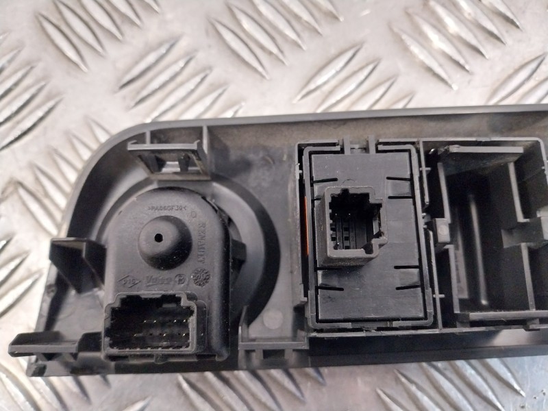 Recambio de mando retrovisor para dacia lodgy 1.6 cat referencia OEM IAM 251633075R 251636011R 251634591R