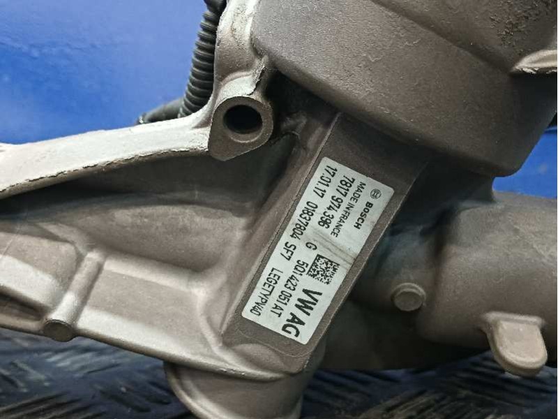 Recambio de cremallera direccion para seat leon st (5f8) referencia OEM IAM 5Q1423051AT 7805501883 7817974396