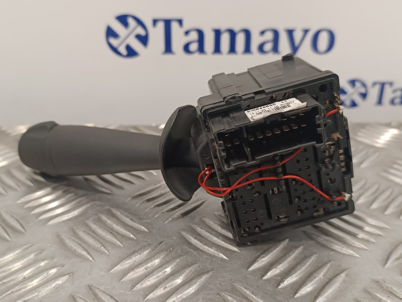 Recambio de mando limpia para dacia lodgy 1.6 cat referencia OEM IAM E10645650  