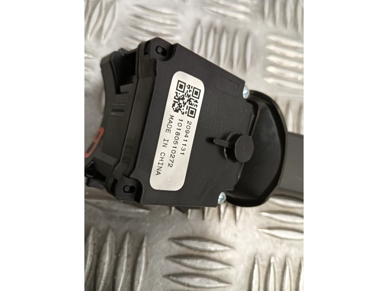Recambio de mando limpia para opel astra j lim. 2.0 16v cdti referencia OEM IAM 20941131  