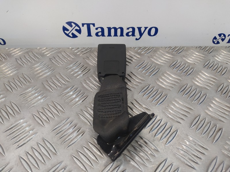 Recambio de enganche cinturon trasero derecho para fiat 500 (312) 595 turbo referencia OEM IAM 34045524  