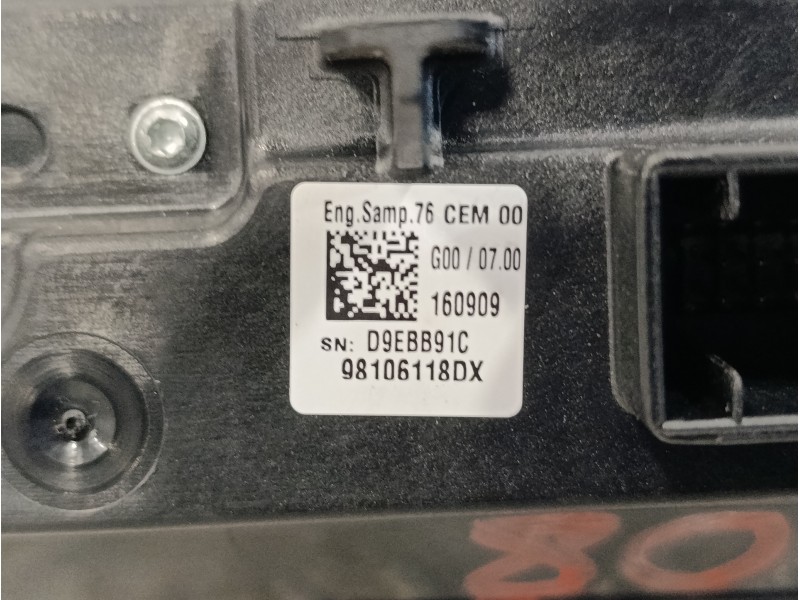 Recambio de mando multifuncion para peugeot 3008 1.2 12v e-thp referencia OEM IAM 98106118DX  