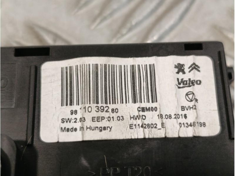Recambio de modulo electronico para peugeot 3008 1.2 12v e-thp referencia OEM IAM 9811039280  