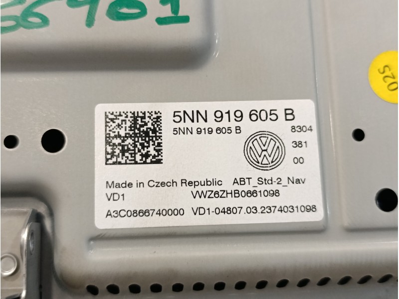 Recambio de pantalla multifuncion para volkswagen polo 1.0 tsi referencia OEM IAM 5NN919605B A2C99819602 A3C0866740000