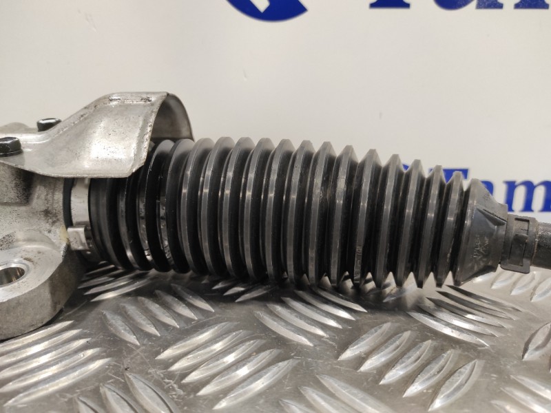 Recambio de cremallera direccion para hyundai i30 (gd) 1.4 cat referencia OEM IAM 56500A6500  