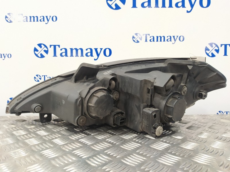 Recambio de faro derecho para ssangyong kyron 2.0 referencia OEM IAM   