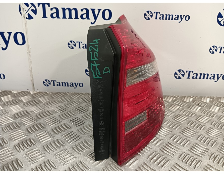 Recambio de piloto trasero derecho para bmw serie 1 berlina (e81/e87) 2.0 cat referencia OEM IAM 716485606  