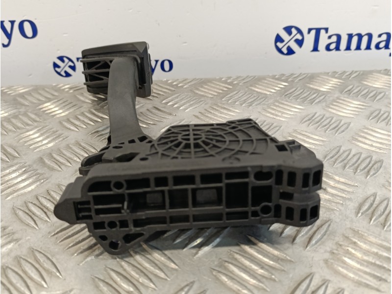 Recambio de pedal acelerador para volkswagen polo 1.0 tsi referencia OEM IAM 2Q1723503  