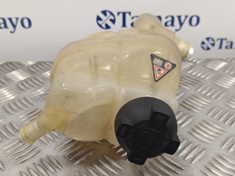 Recambio de deposito expansion para smart fortwo coupe 0.8 cdi referencia OEM IAM A4505010003  0005768V009