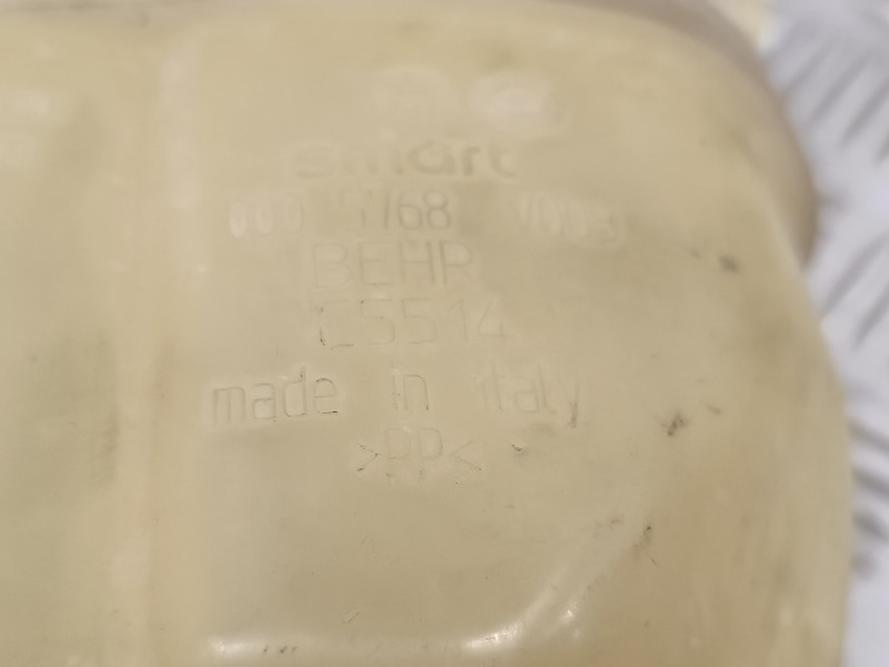 Recambio de deposito expansion para smart fortwo coupe 0.8 cdi referencia OEM IAM A4505010003  0005768V009