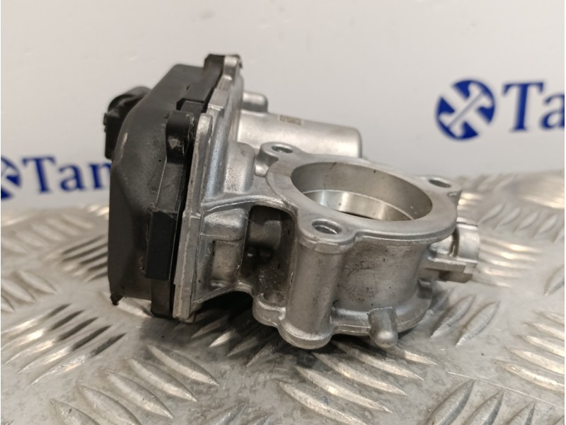 Recambio de caja mariposa para volkswagen polo 1.0 tsi referencia OEM IAM 05C133062  V29090880A