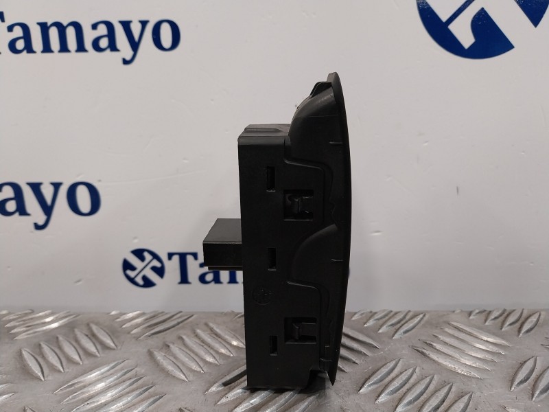 Recambio de mando elevalunas delantero izquierdo para seat ateca (kh7) 1.6 tdi referencia OEM IAM 5G0959857G  576867171